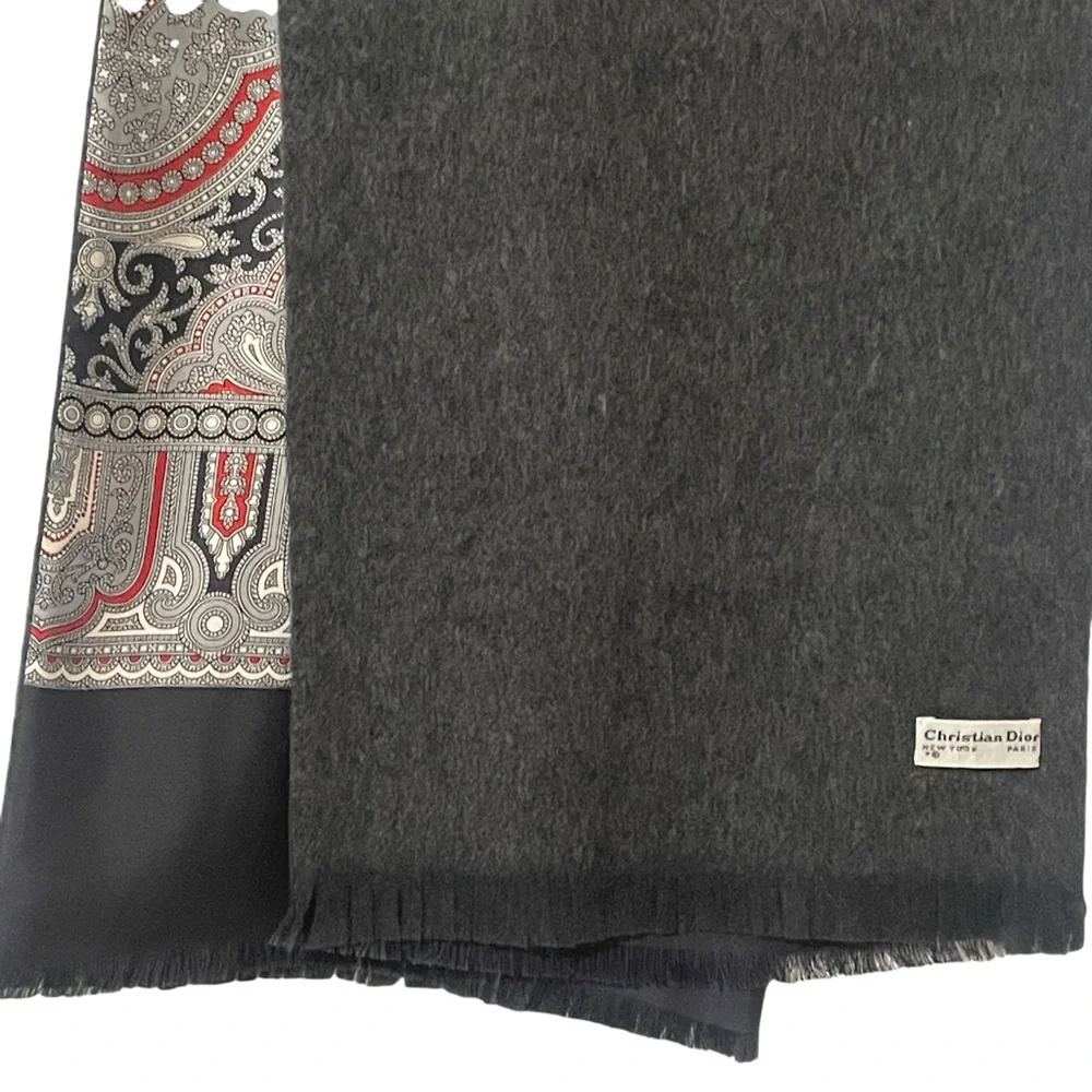 Christian Dior Double Sided Black & Gray Patterned Tuxedo Style Scarf 11